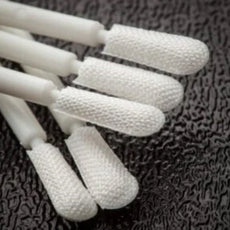 Foamtec MiraSWAB® Semi-Flexible Small Bulb Microfiber Over Foam Tip Swabs / ESD Safe Handle - 12,500 Swabs/Case - HT1602FC-500