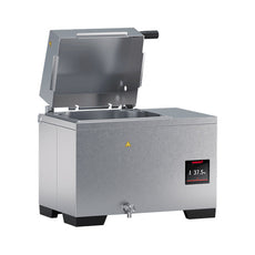 Memmert water bath WTB 11, 230volt +5C above ambient to +100C Gable Cover/ Reversible Shelf - WTB11, 230V